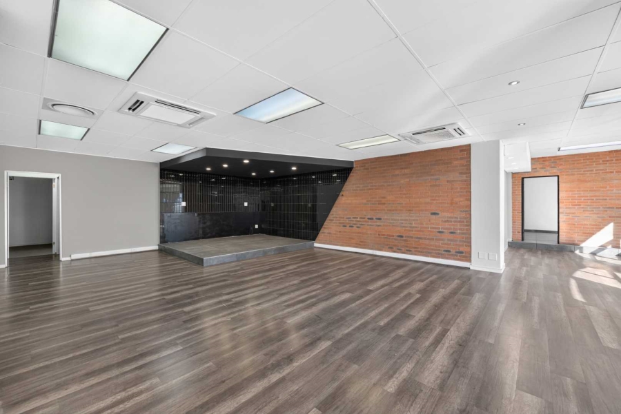 To Let Commercial Property for Rent in Gardens Western Cape